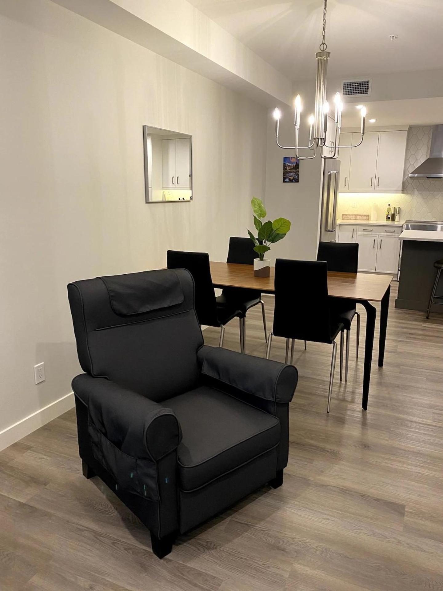 Luxury Unit In The Heart Of كانمور المظهر الخارجي الصورة