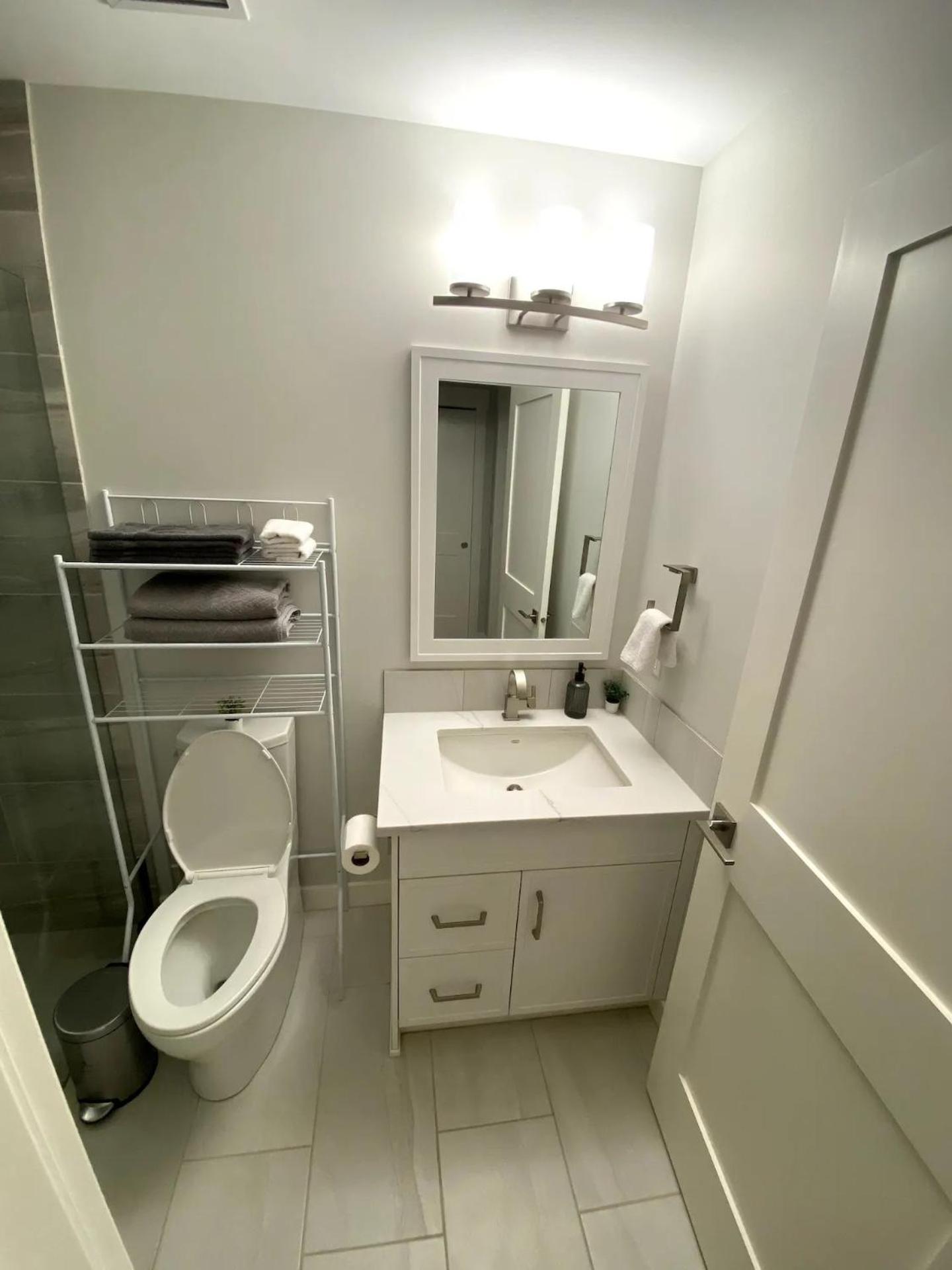 Luxury Unit In The Heart Of كانمور المظهر الخارجي الصورة